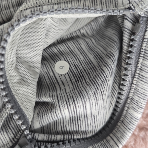 Lululemon light heathered gray Define Jacket - Picture 6 of 9
